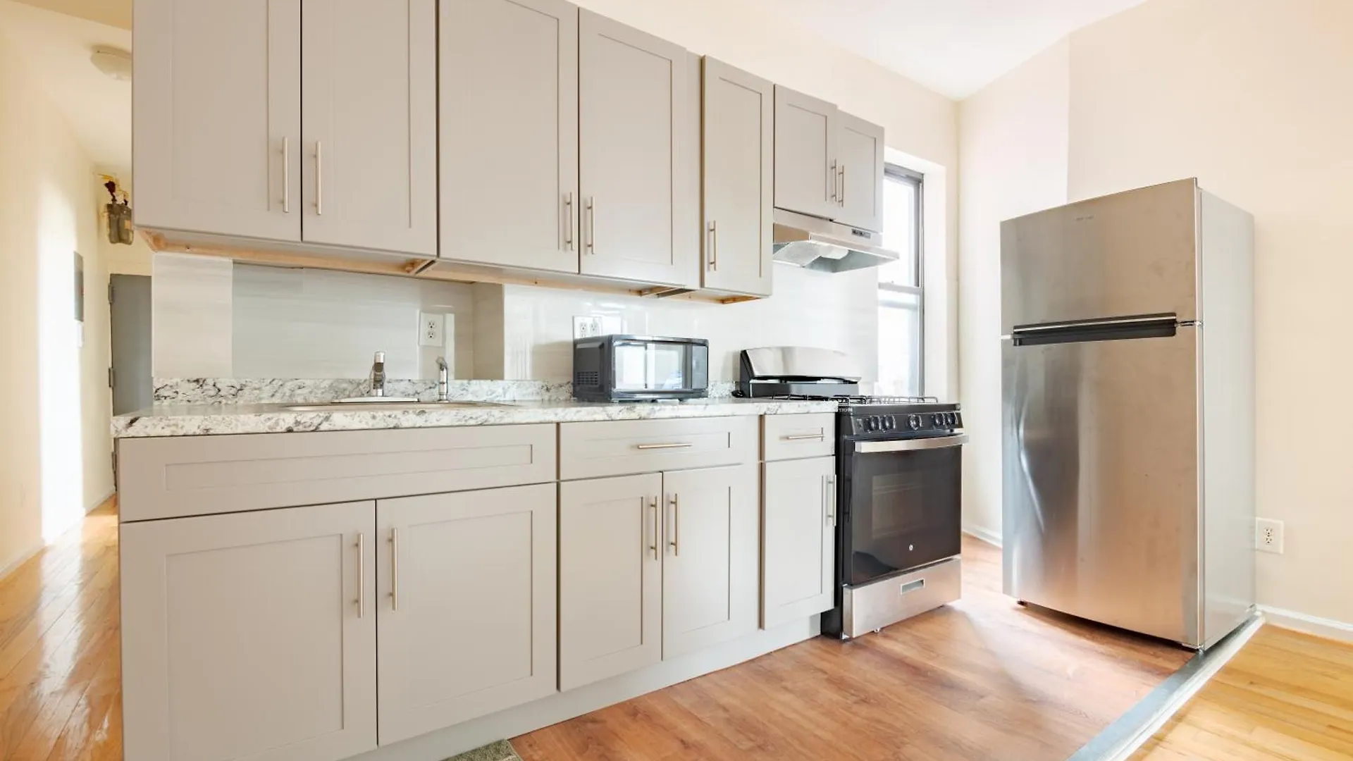 Empire Blvd Guest House Нью-Йорк