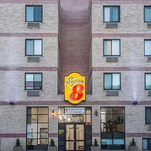 3* Отель Super 8 By Wyndham Brooklyn / Park Slope