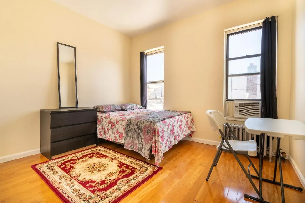 Empire Blvd Guest House New York