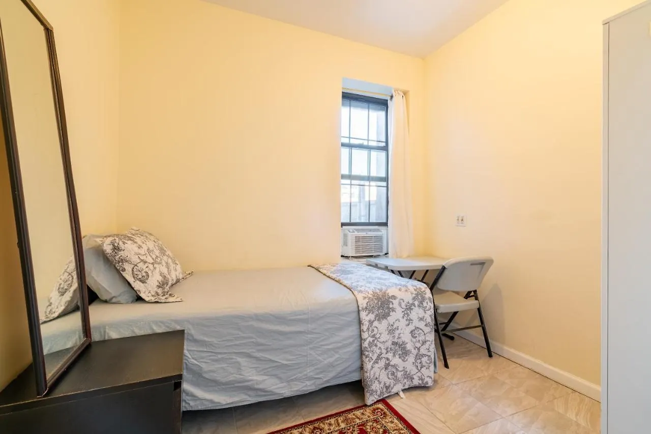 Empire Blvd Guest House New York