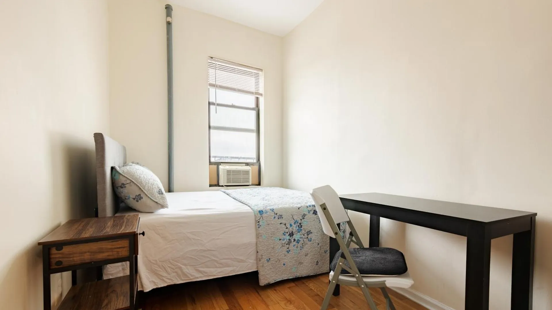 Empire Blvd Guest House New York